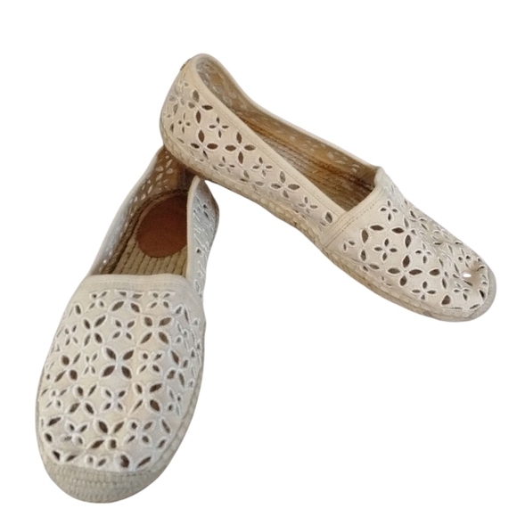 Michael Kors Cream Cut Out Espadrille Flats Size 8.5-9 - Picture 1 of 11